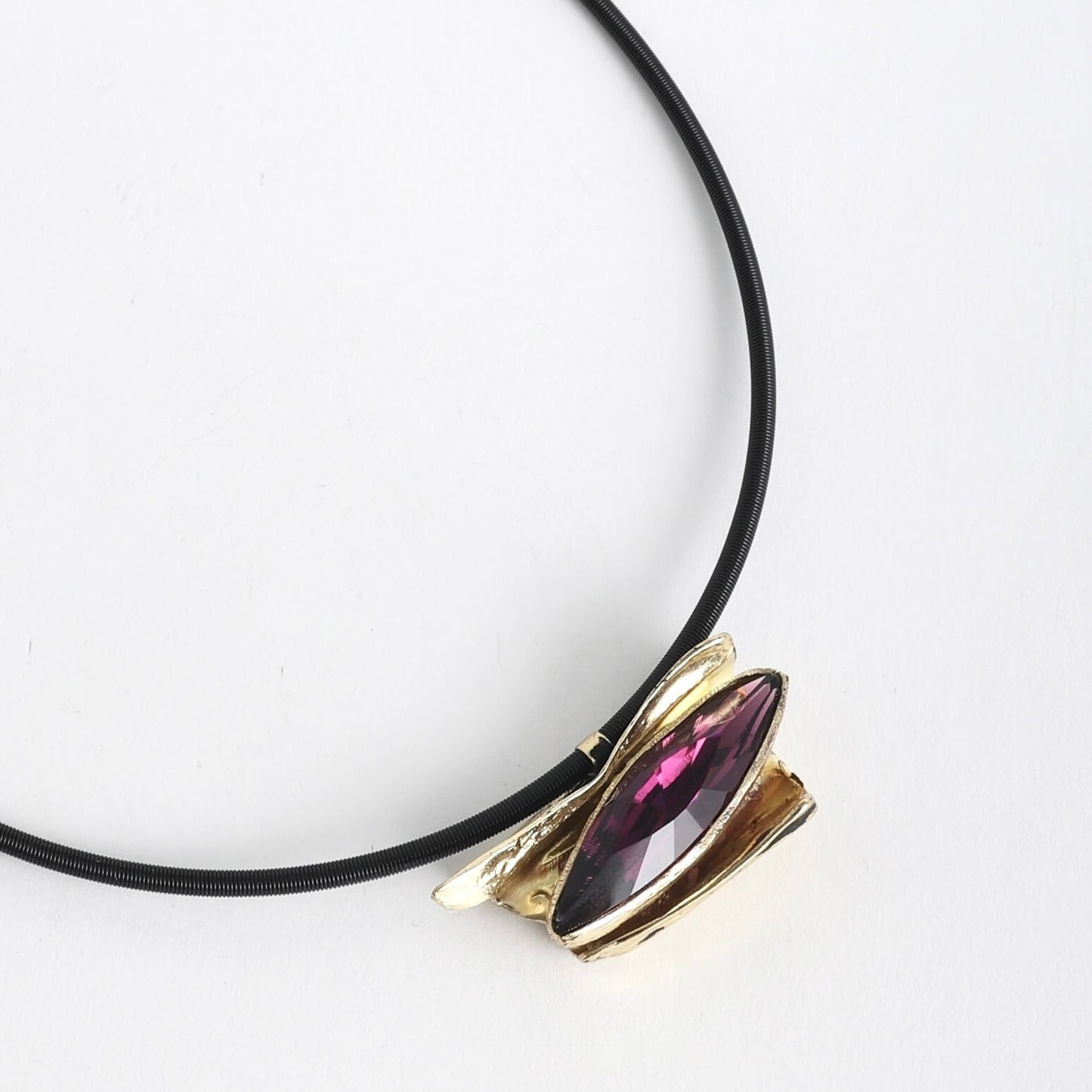 Kalliope. Women's Ancient Greek Jewelry. Dazzle Necklace.