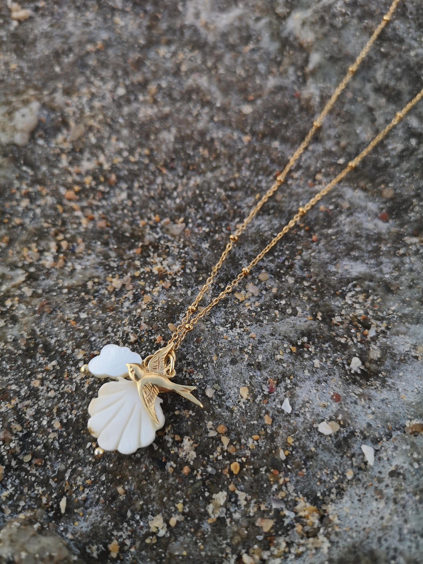 Annabelle Hardie - The Nature Lover Pilgrim Necklace (18k Gold)