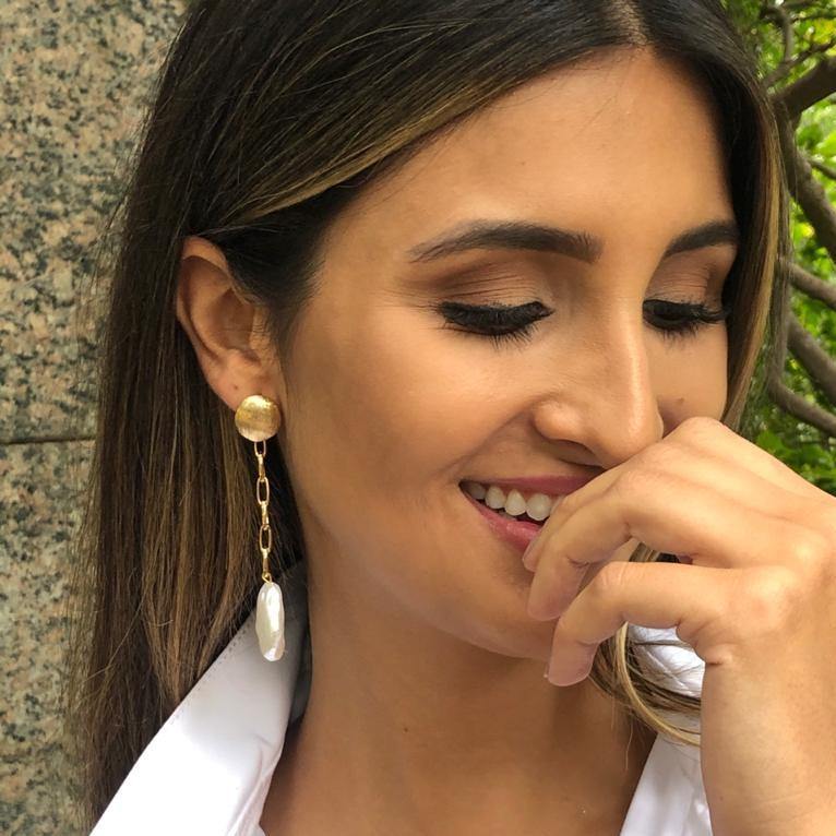 Baroque Peral Drop Earring by Marilia Capisani