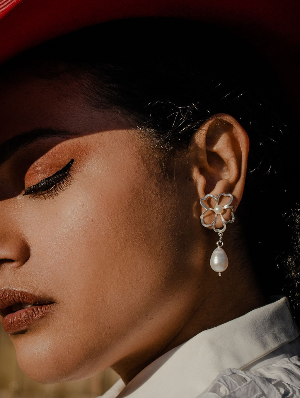 Annabelle Hardie - Los Patios Earrings (short 18k gold plated)