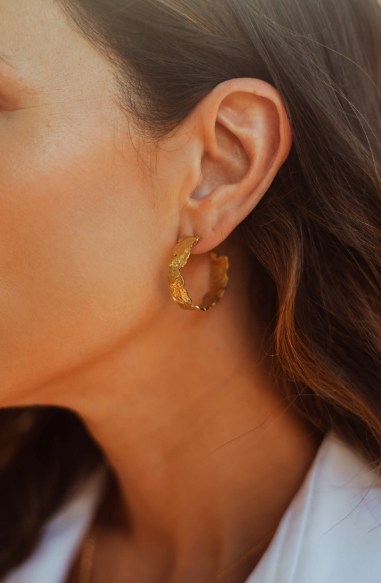 Annabelle Hardie - The Capri Sleepers (large 18k gold)